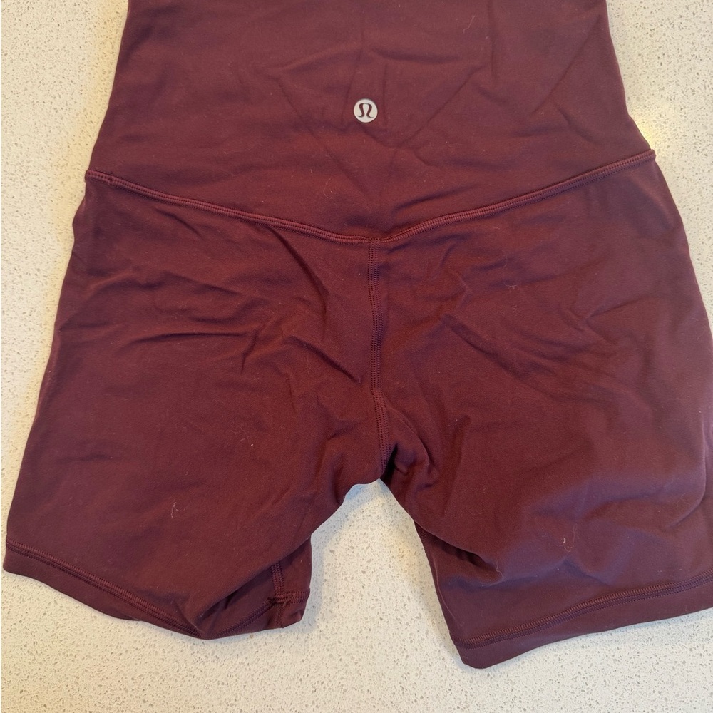 lululemon aligns 6inch